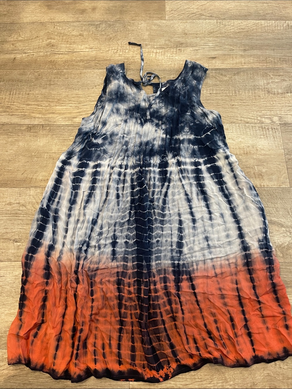 Women’s Tie-Dye Sleeveless Maxi Dress in Navy, White & red